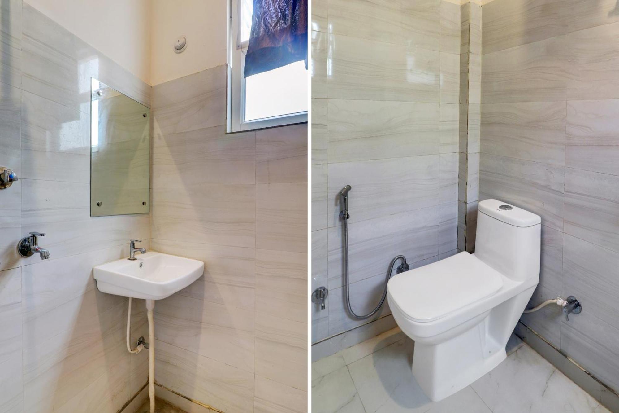 Hotel O Om Pushp Residency Матхура Экстерьер фото